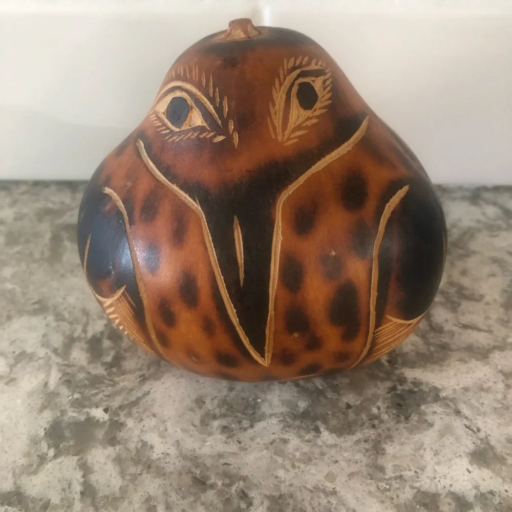 Handcarved Peruvian gourd bird